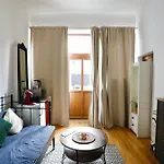 Kronberg Apartment *