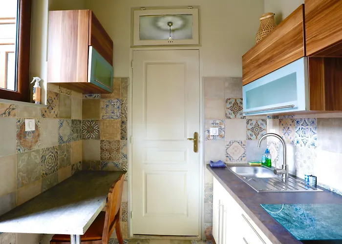 Kronberg Apartment *